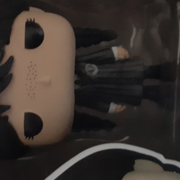 Funko Pop! Wednesday Addams! - Picture 8 of 8